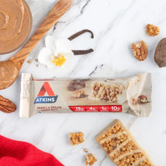 Atkins Vanilla Pecan Crisp Protein Meal Bar, Low Sugar, Meal Replacement, Keto Friendly, 5 Ct